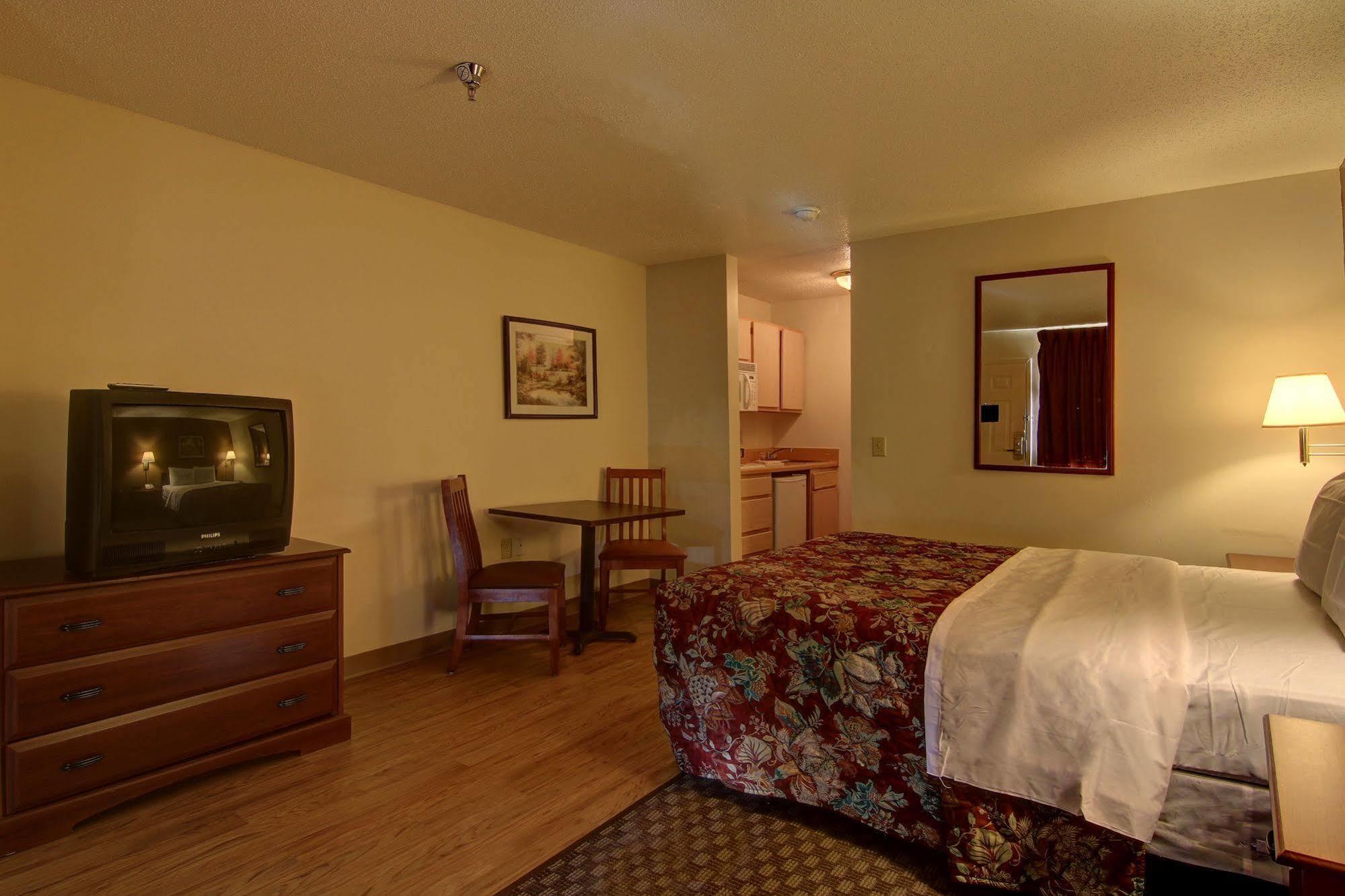 Intown Suites Extended Stay Atlanta Ga - Suwanee Eksteriør bilde